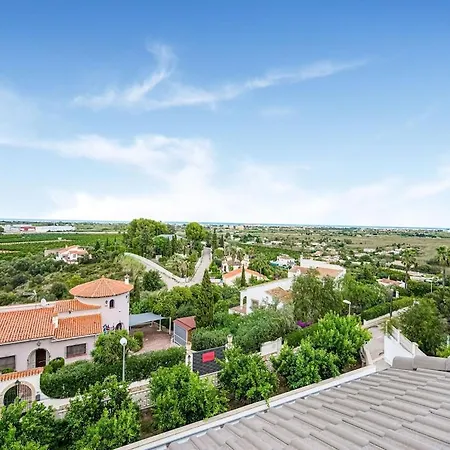 Pleasant Villa In Oliva Near The Coast Oliva